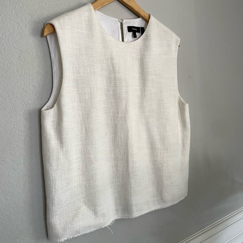 Theory sleeveless shell top